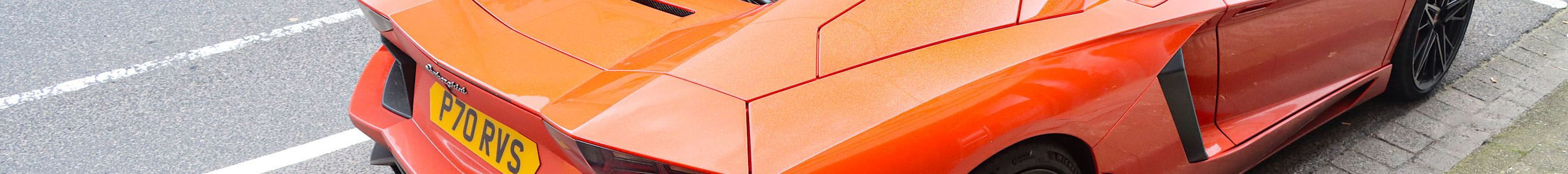 Lamborghini Aventador LP700-4