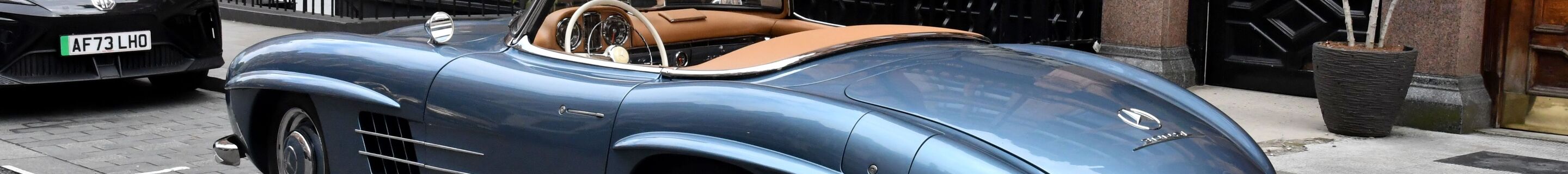 Mercedes-Benz 300SL Roadster