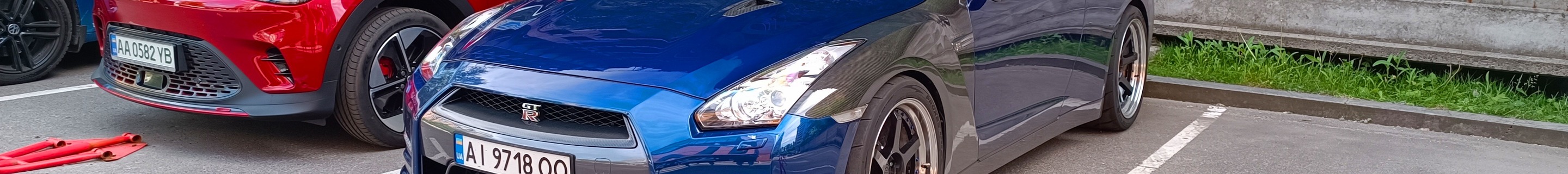 Nissan GT-R 2012