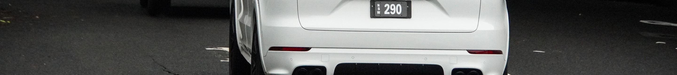Porsche 9YA Cayenne GTS