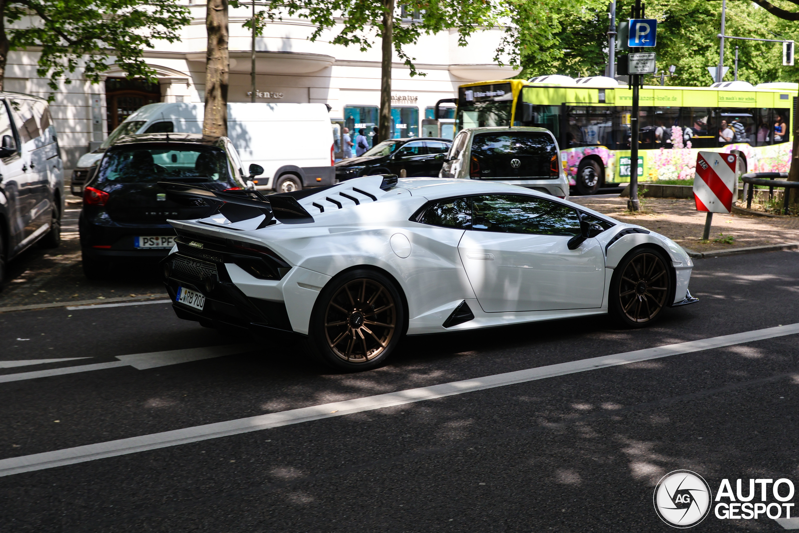 Lamborghini Huracán LP640-2 STO