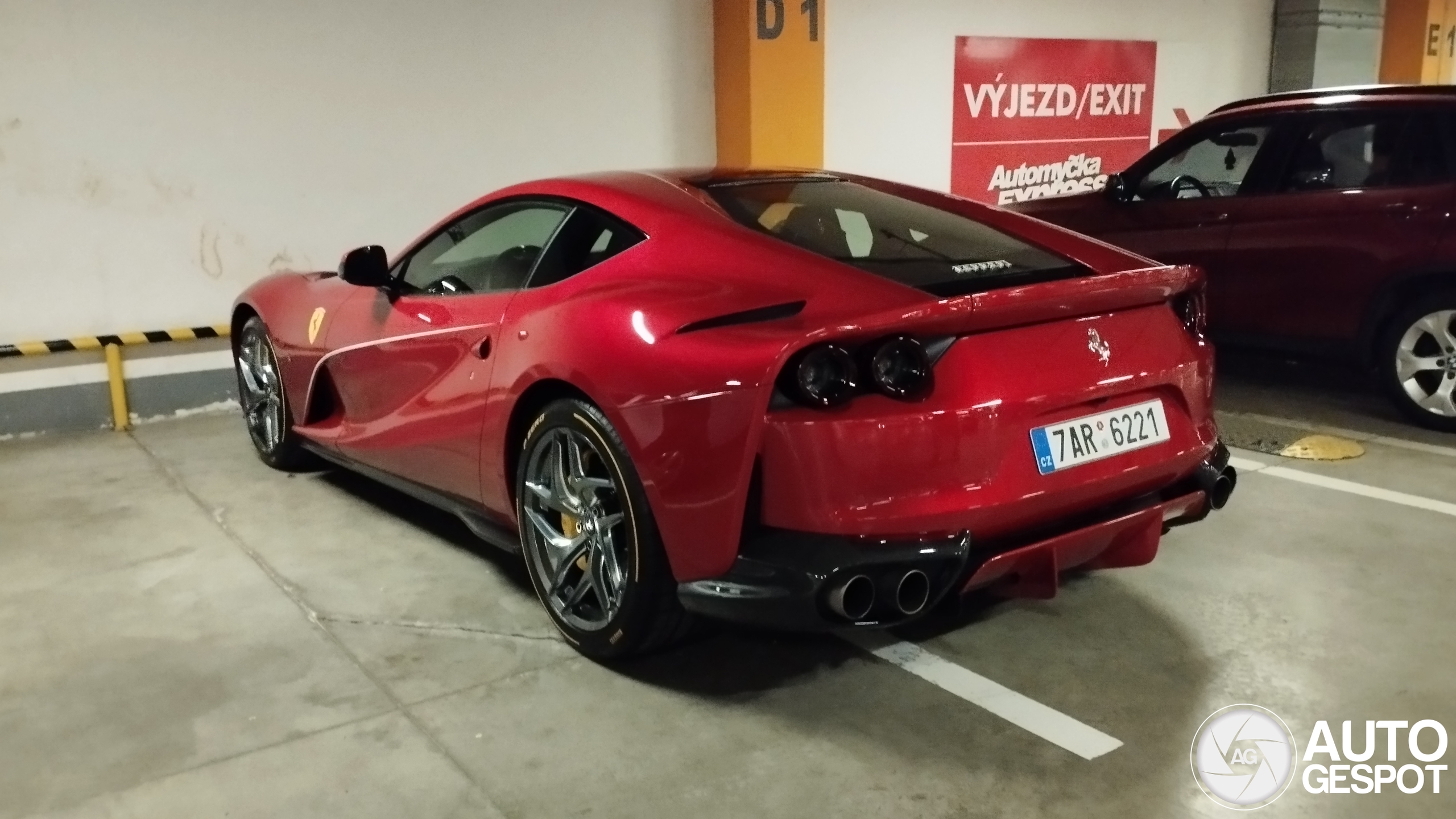 Ferrari 812 Superfast