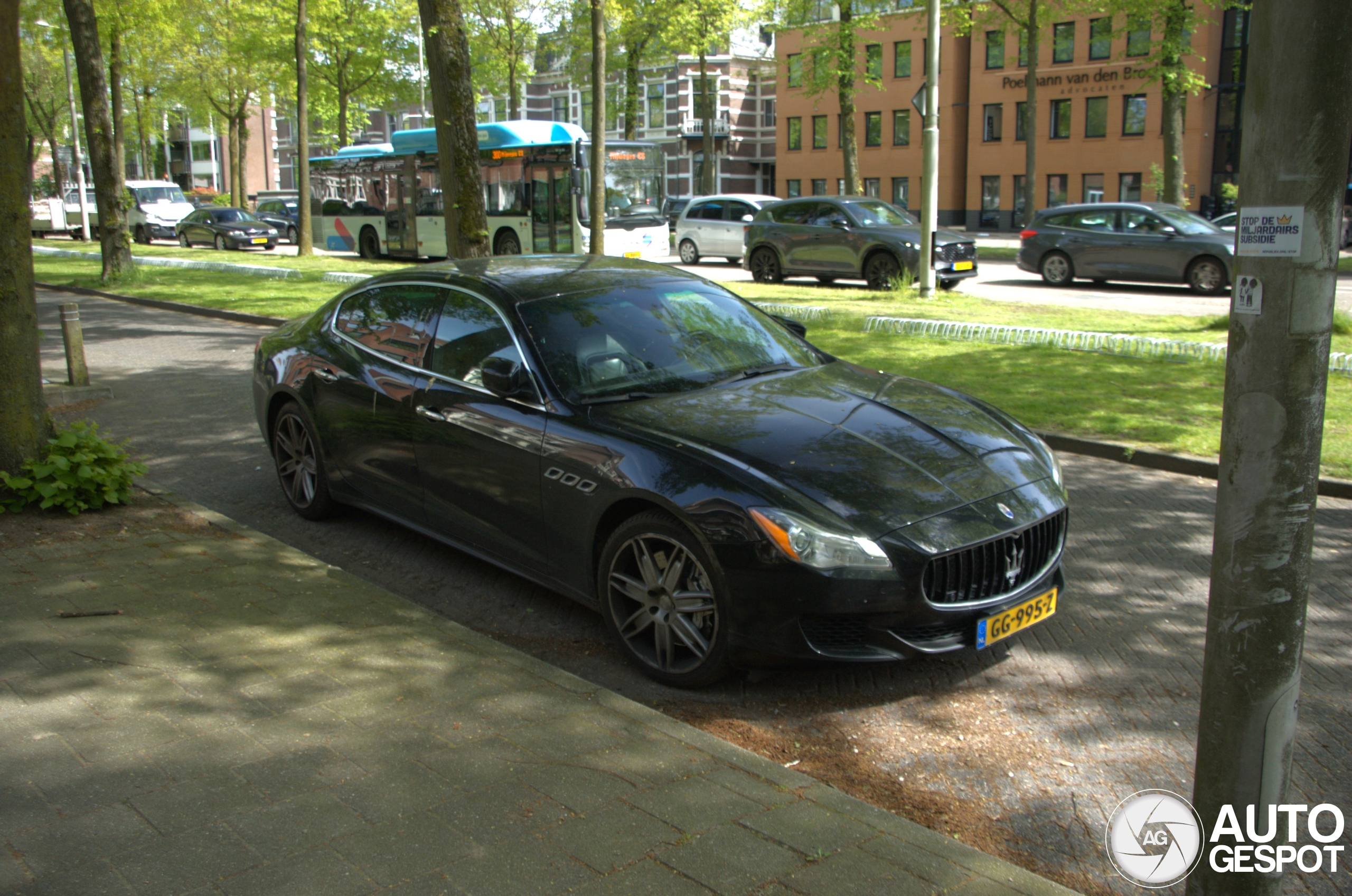 Maserati Quattroporte GTS 2013