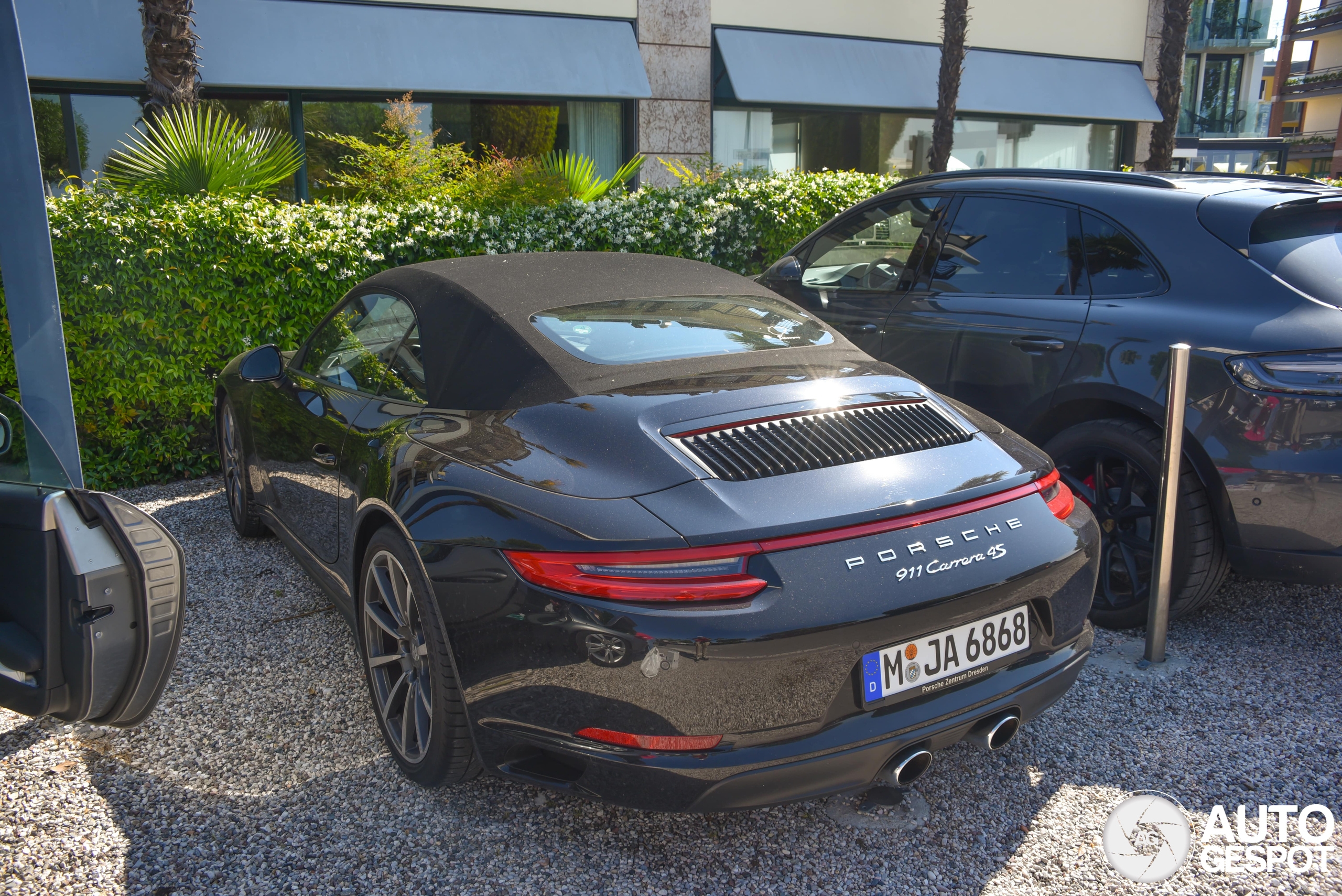 Porsche 991 Carrera 4S Cabriolet MkII