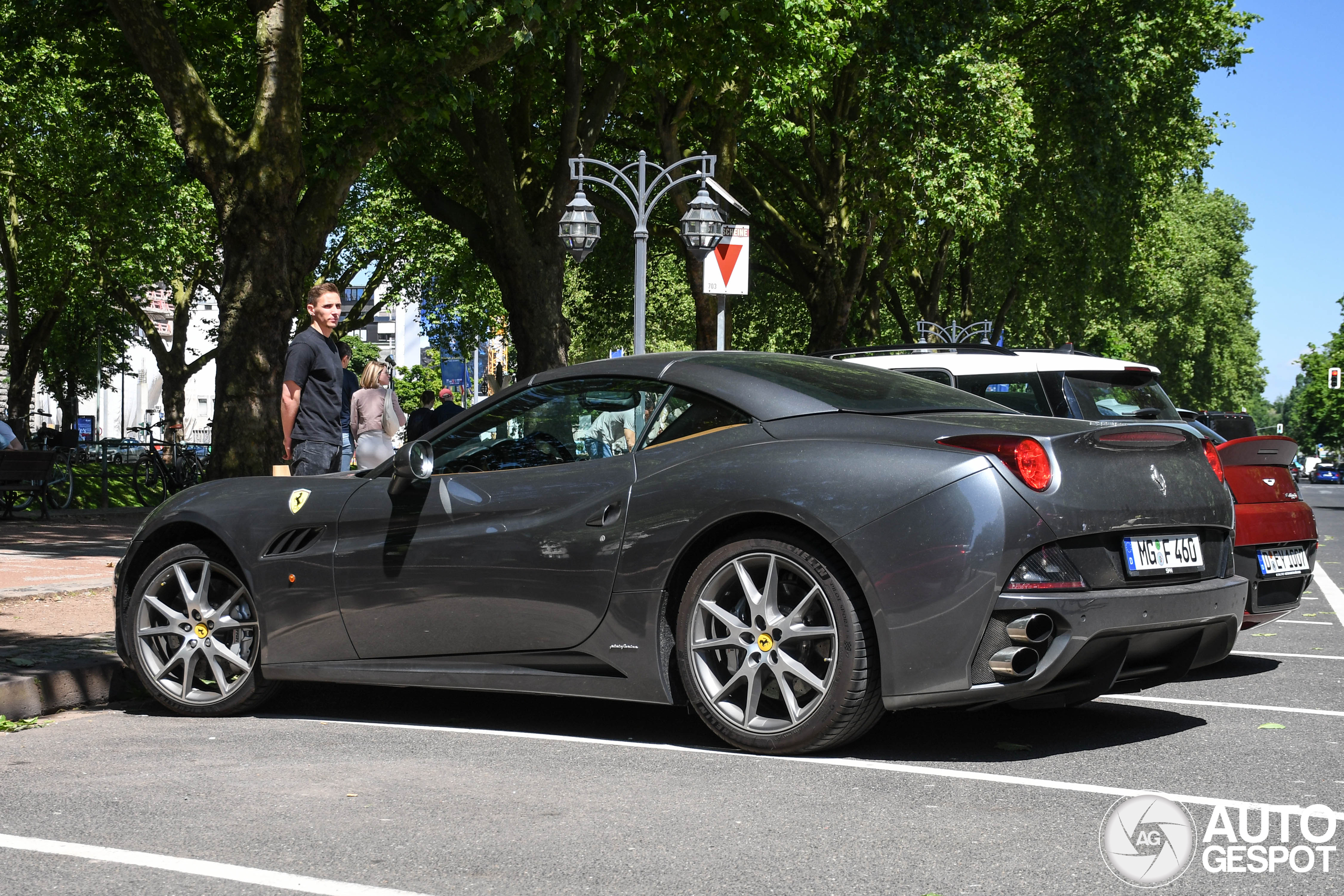 Ferrari California