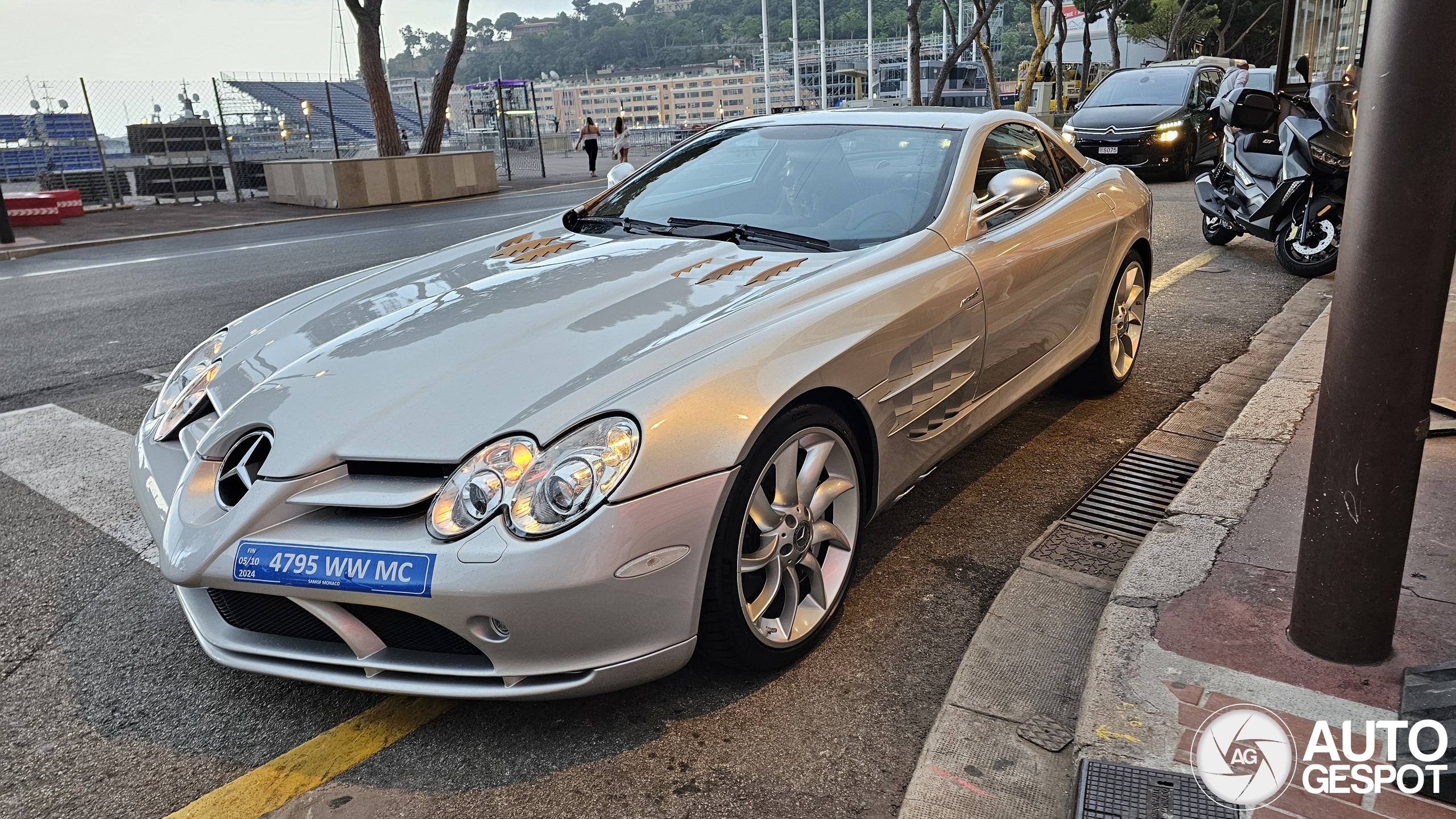 Mercedes-Benz SLR McLaren