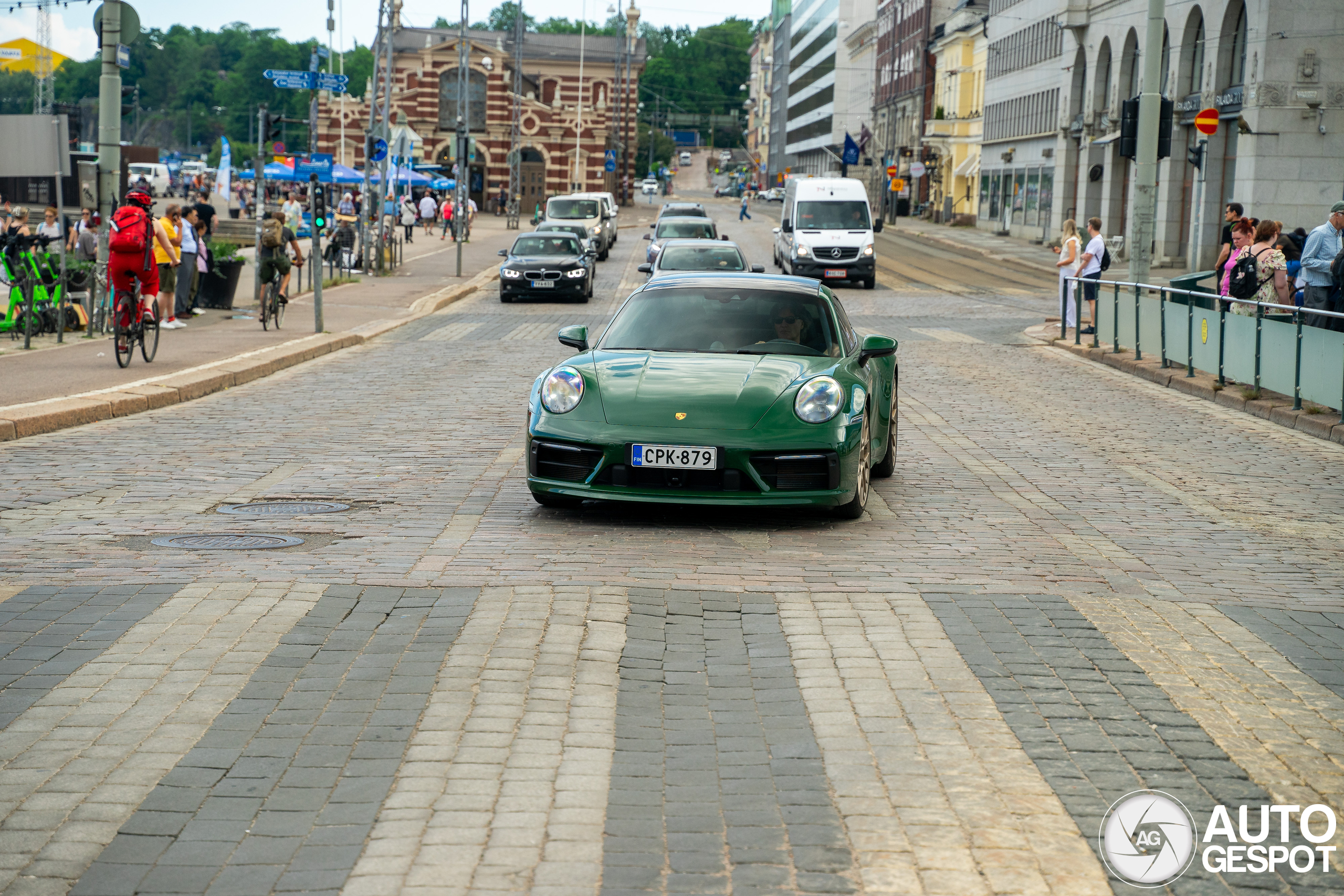 Porsche 992 Carrera 4S