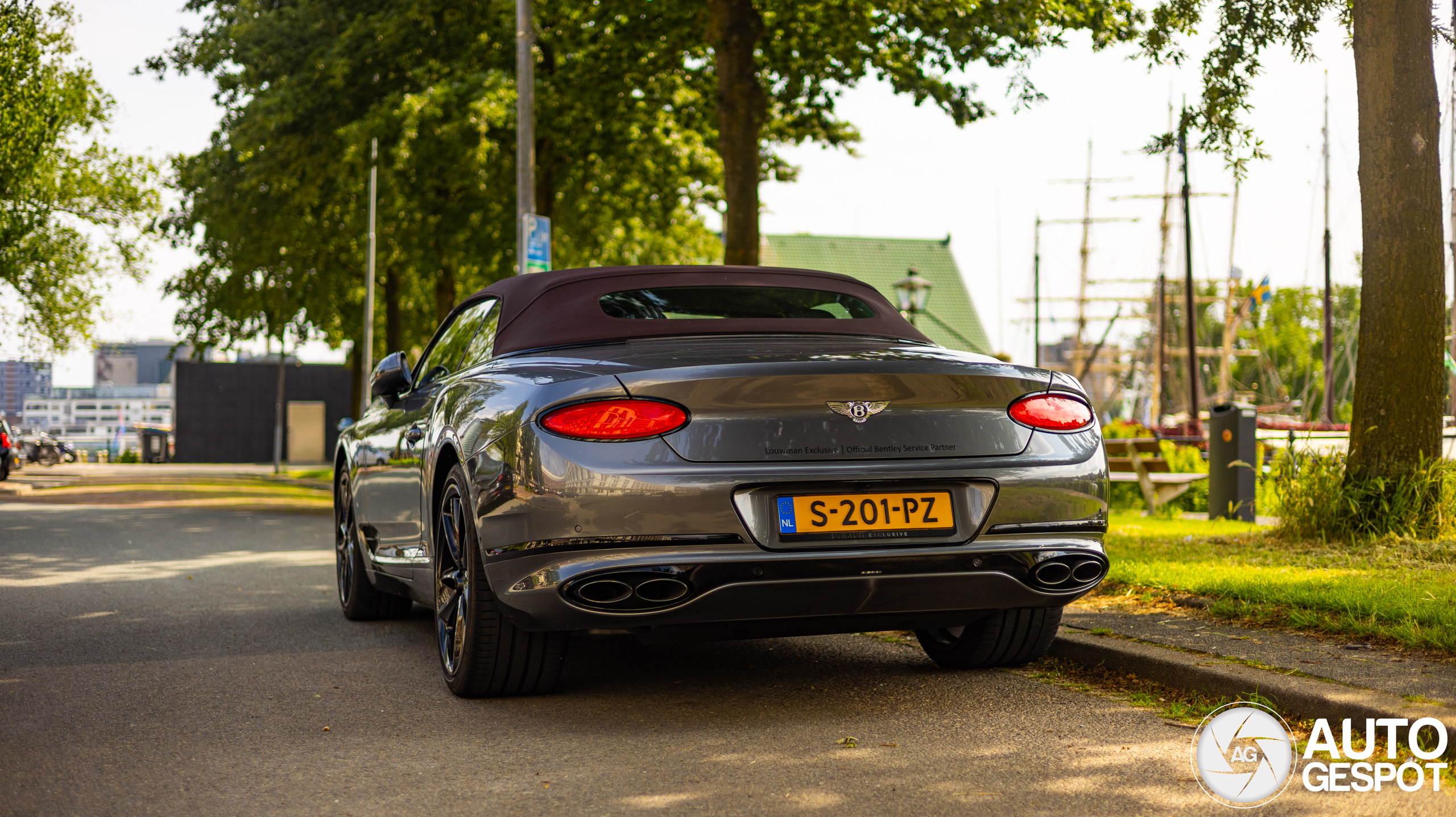 Bentley Continental GTC V8 Azure