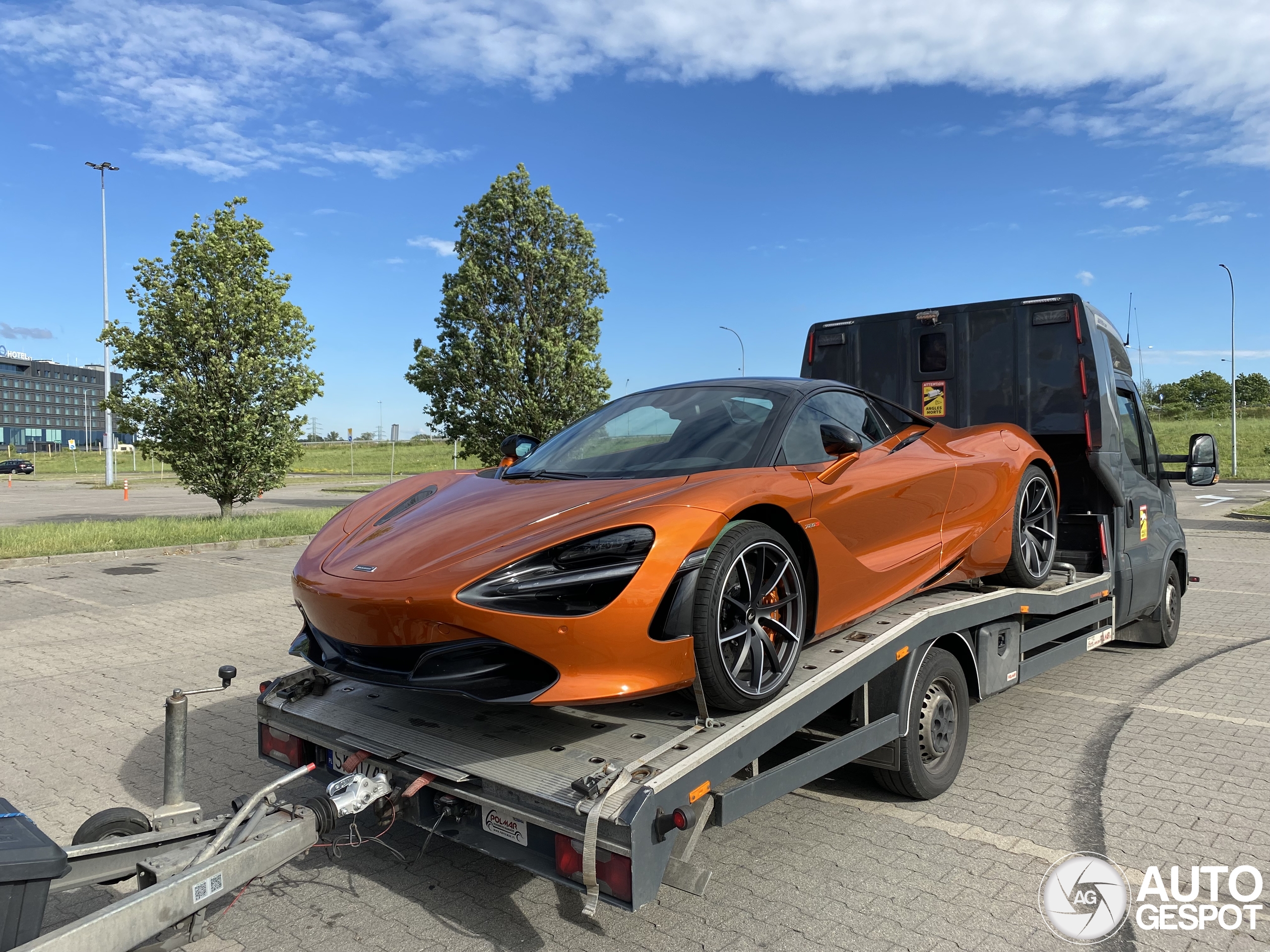 McLaren 720S Spider