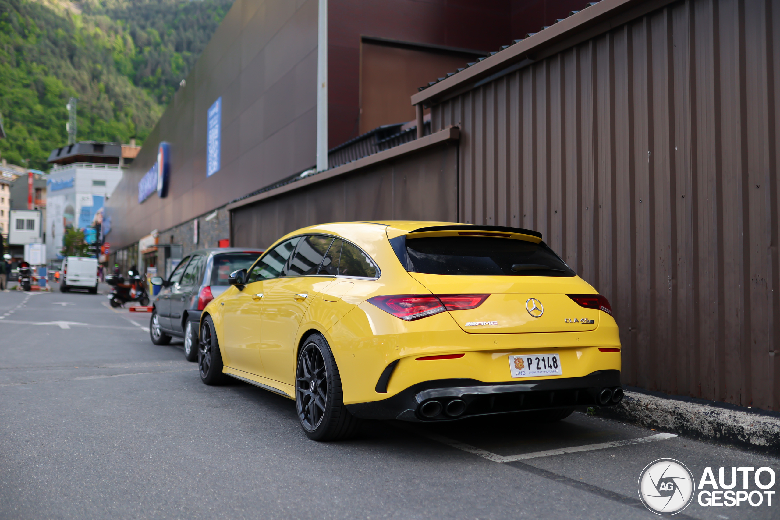 Mercedes-AMG CLA 45 S Shooting Brake X118