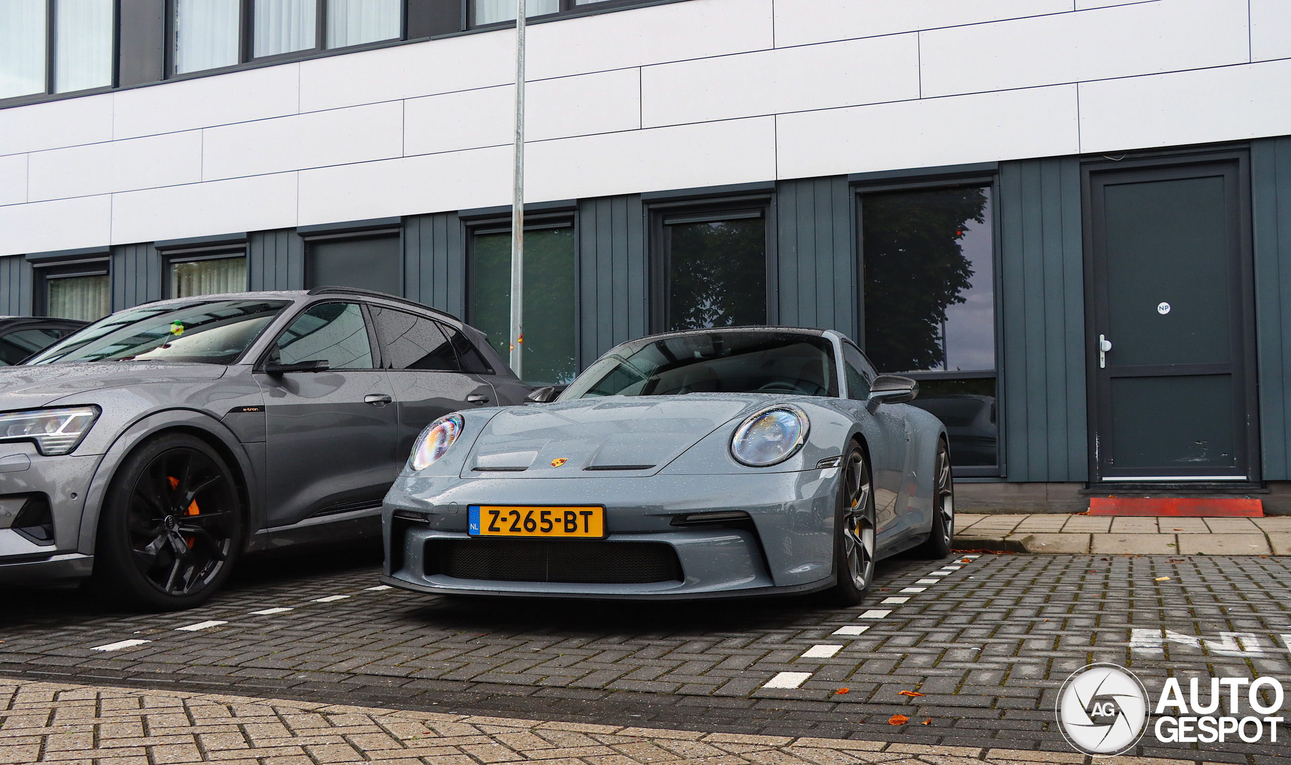 Porsche 992 GT3 Touring