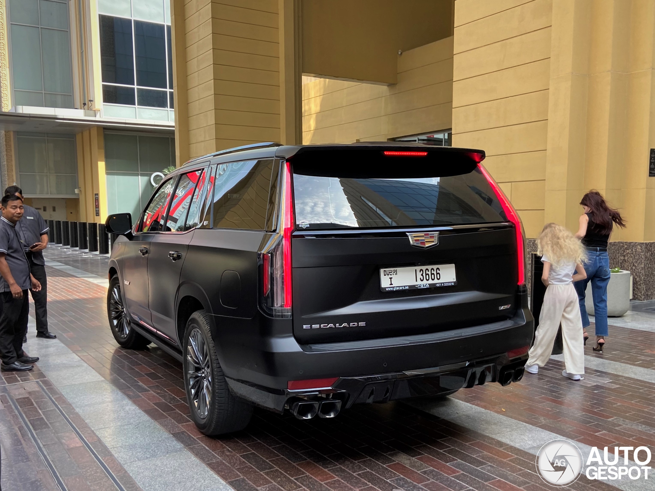 Cadillac Escalade-V