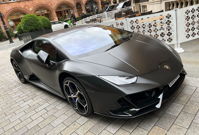Lamborghini Huracán LP640-4 EVO