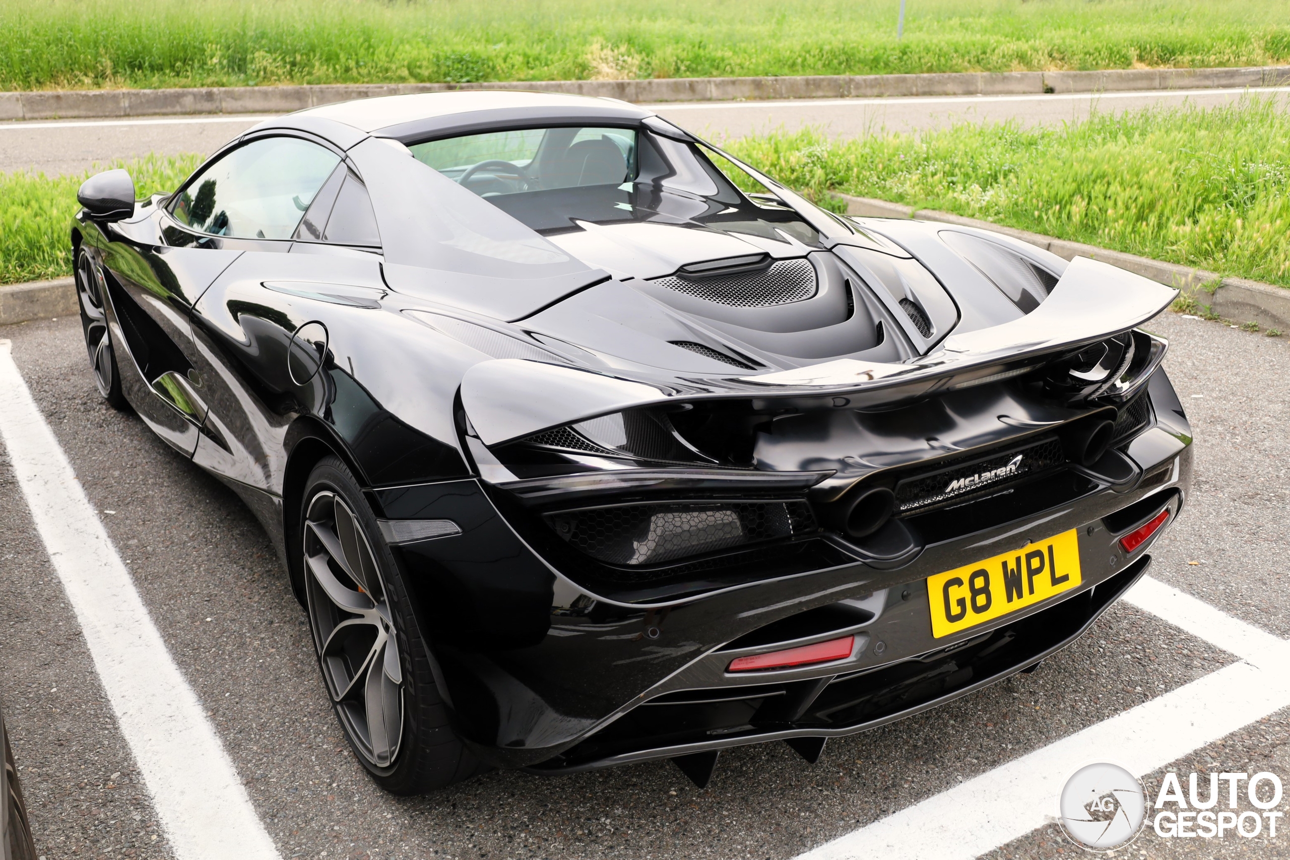 McLaren 720S Spider