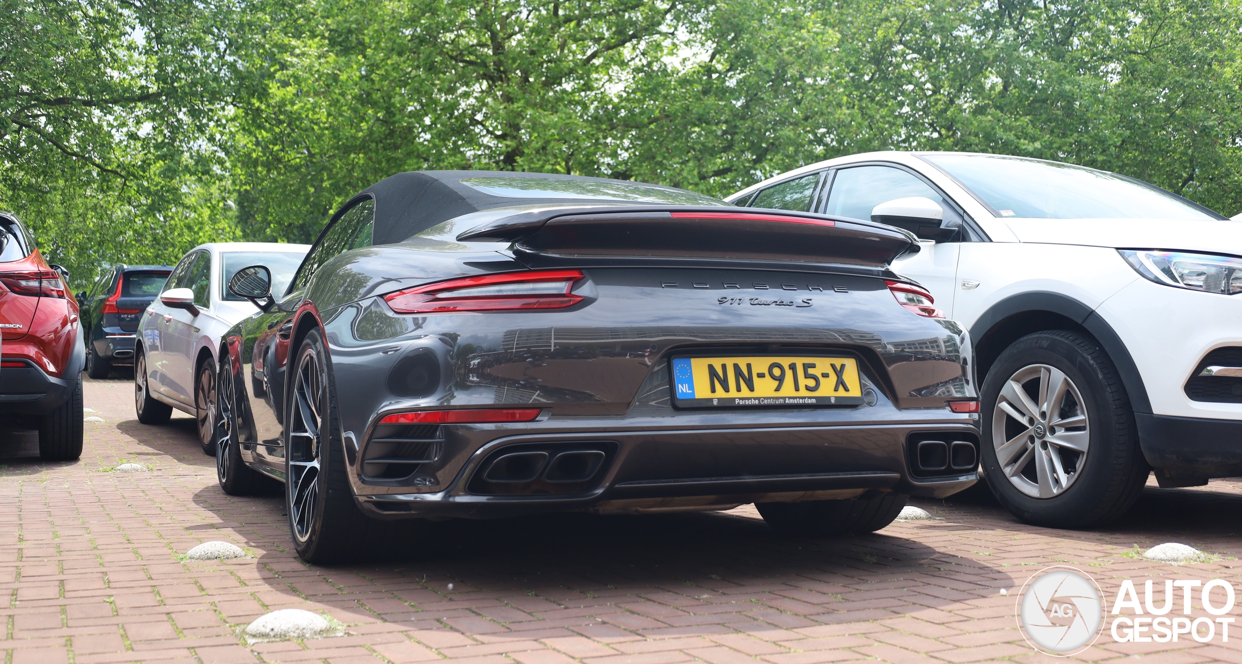 Porsche 991 Turbo S Cabriolet MkII