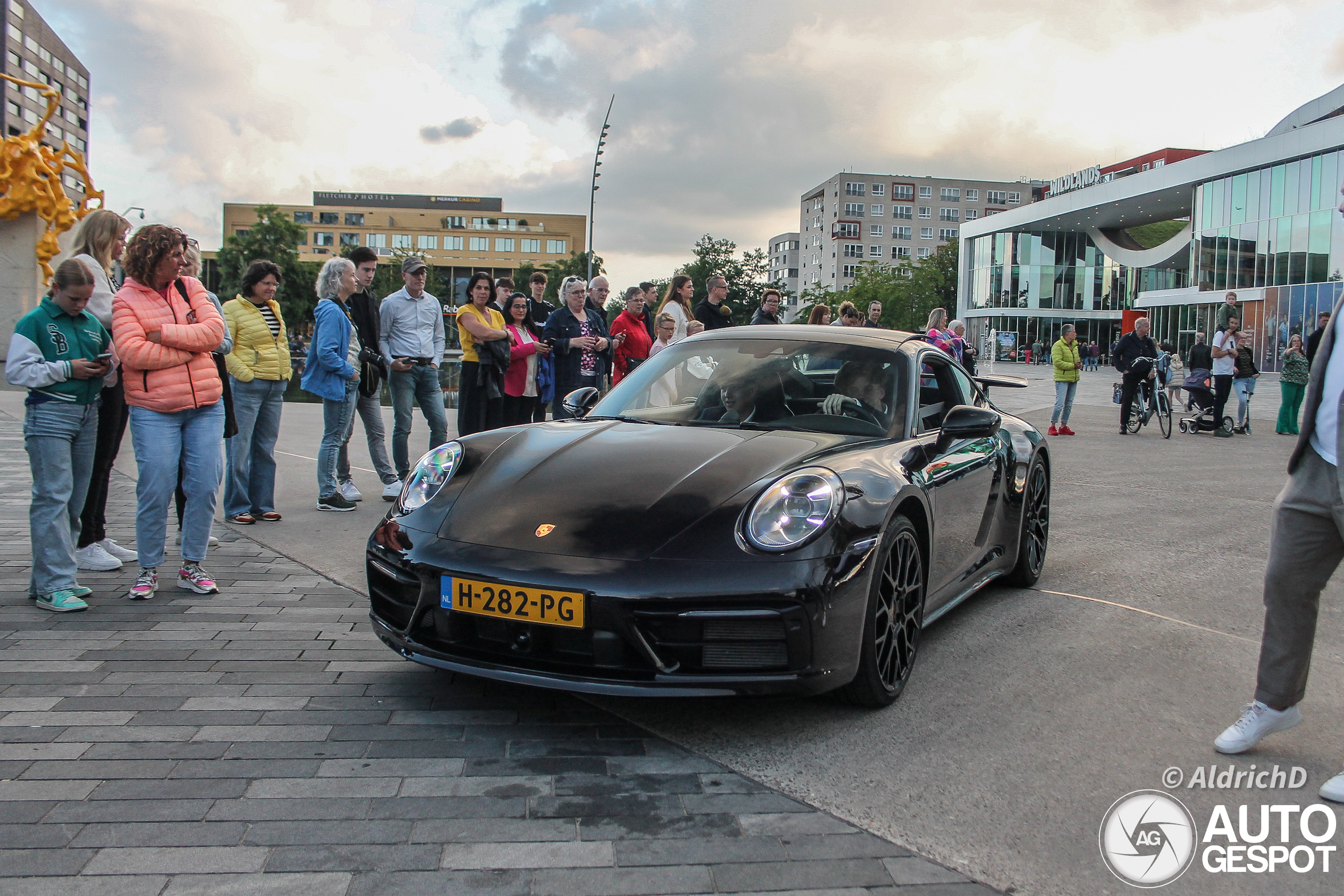 Porsche 992 Carrera S