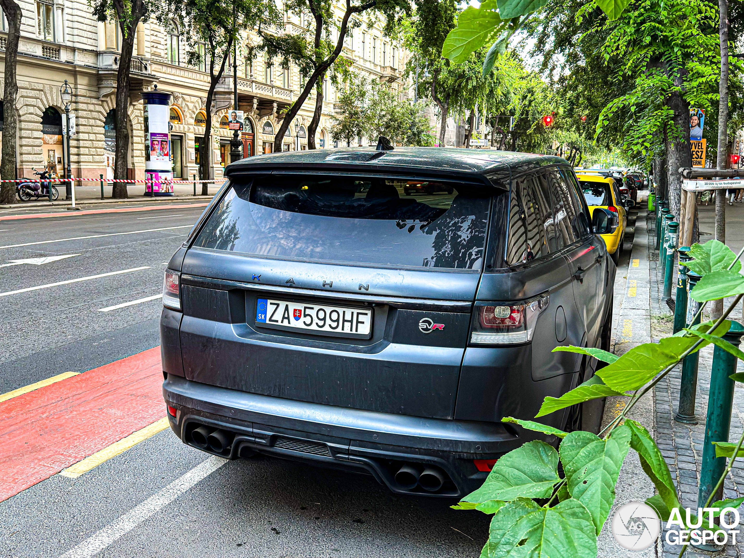 Land Rover Range Rover Sport SVR