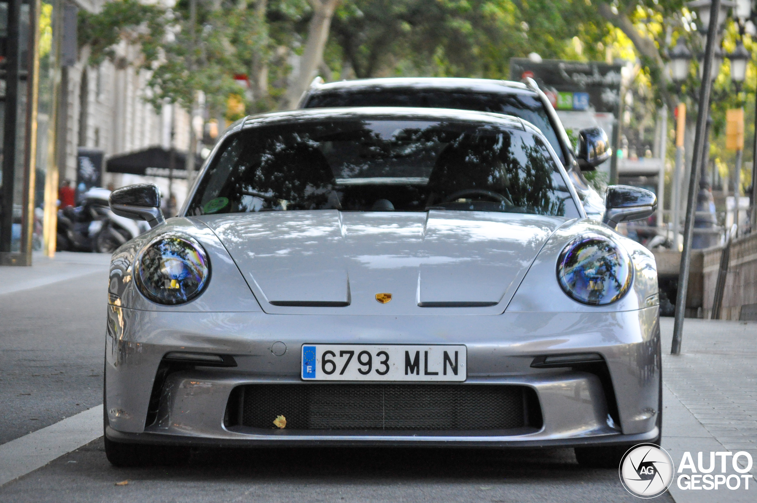 Porsche 992 GT3 Touring