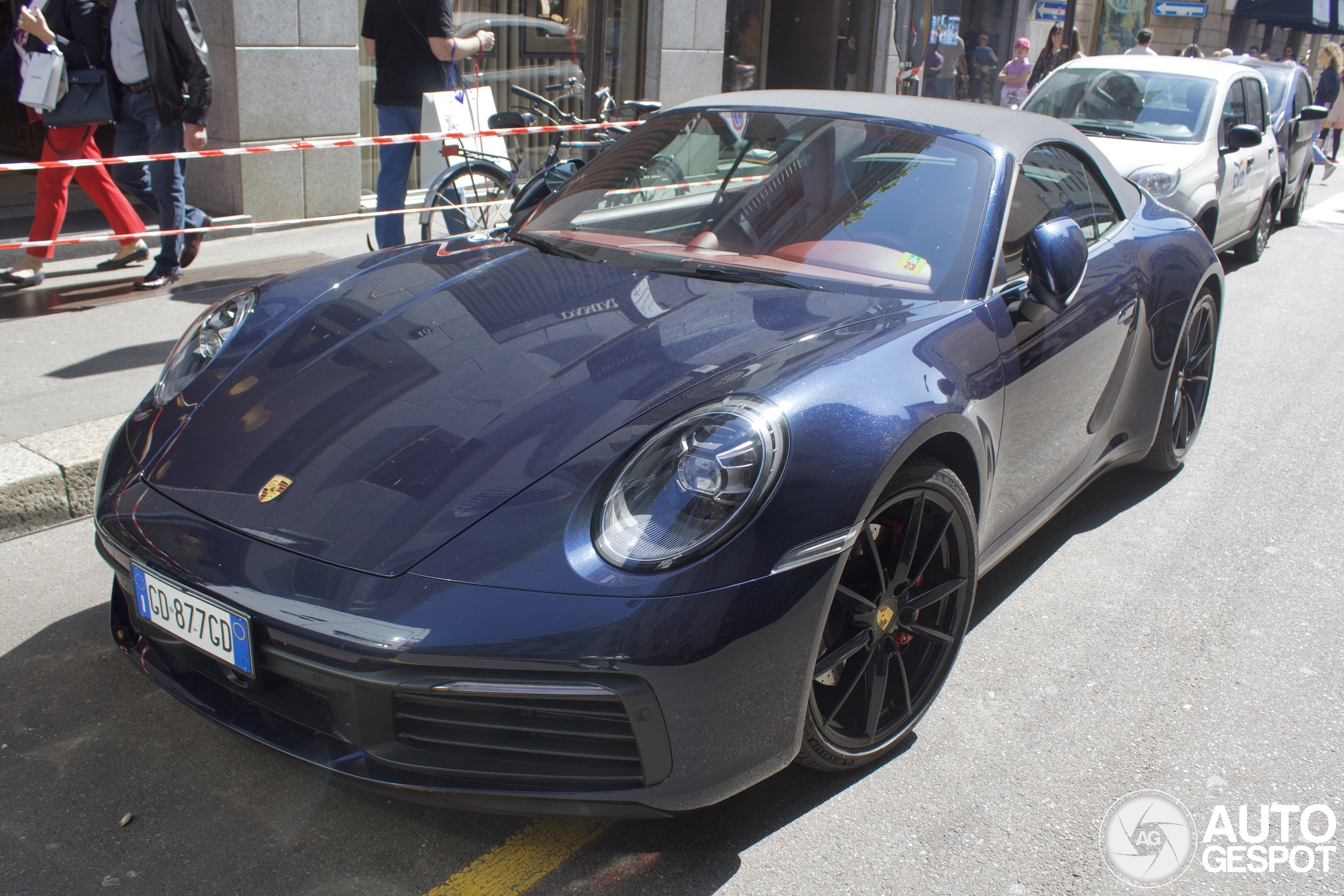 Porsche 992 Carrera 4S Cabriolet