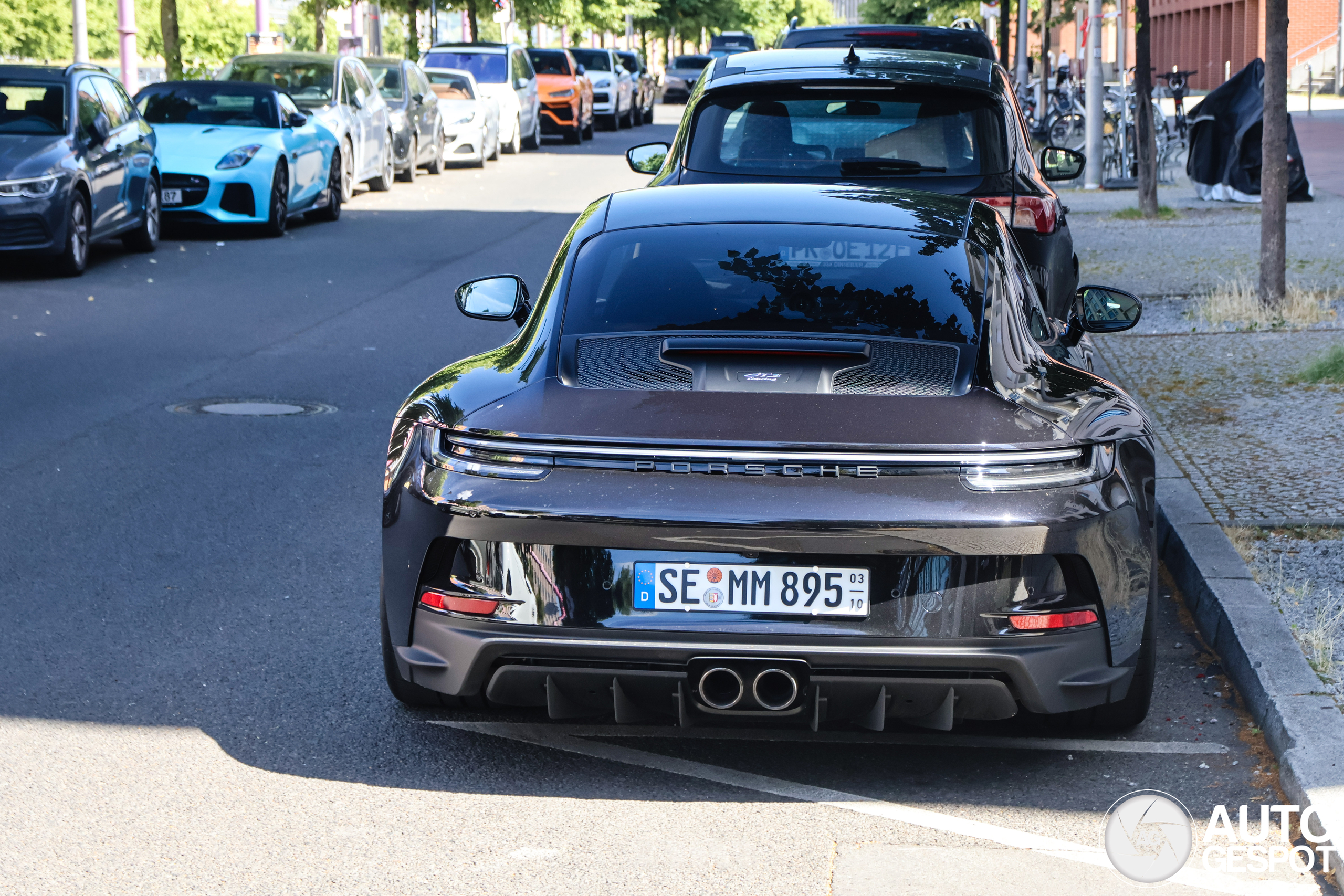 Porsche 992 GT3 Touring