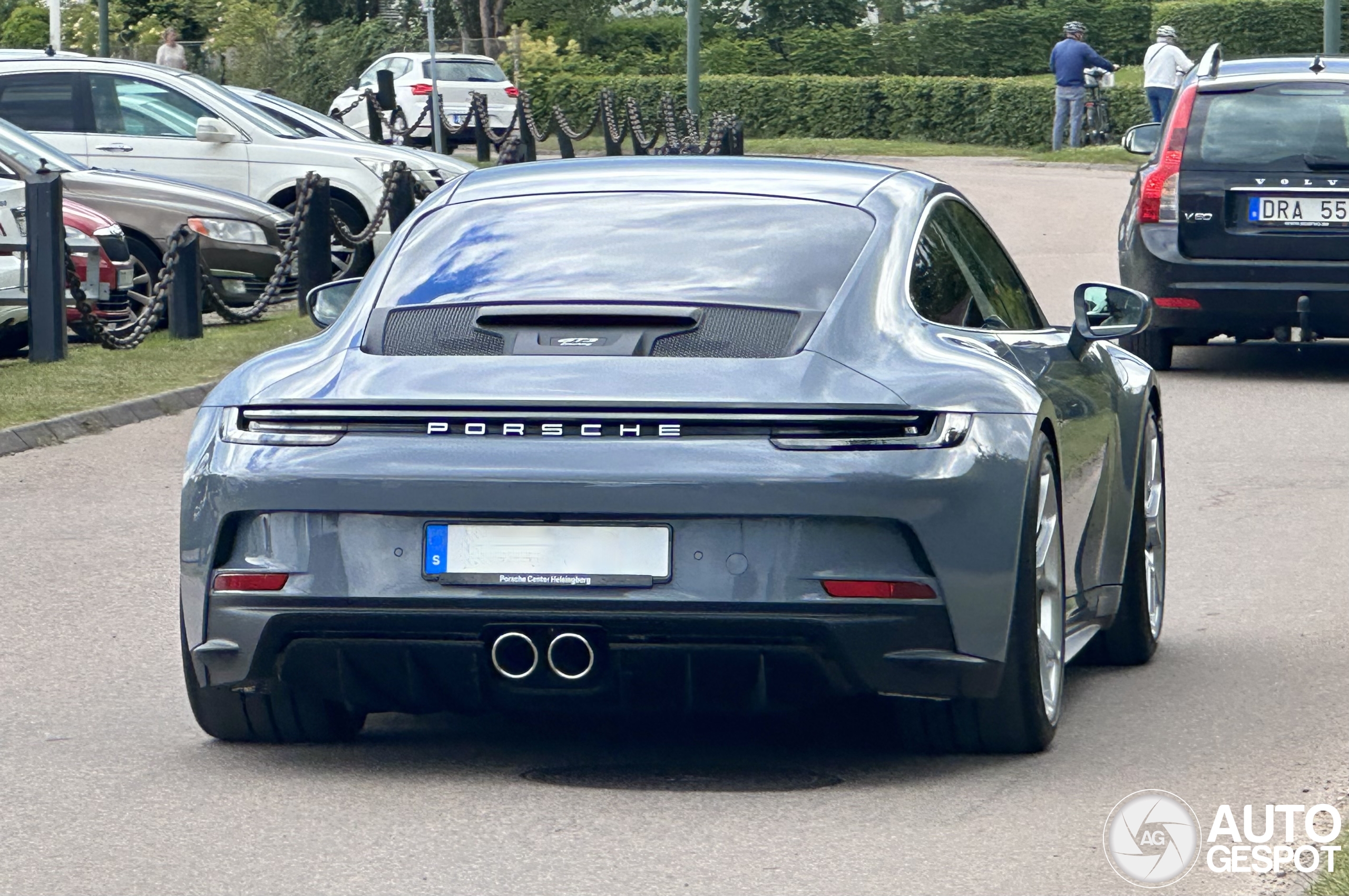 Porsche 992 GT3 Touring