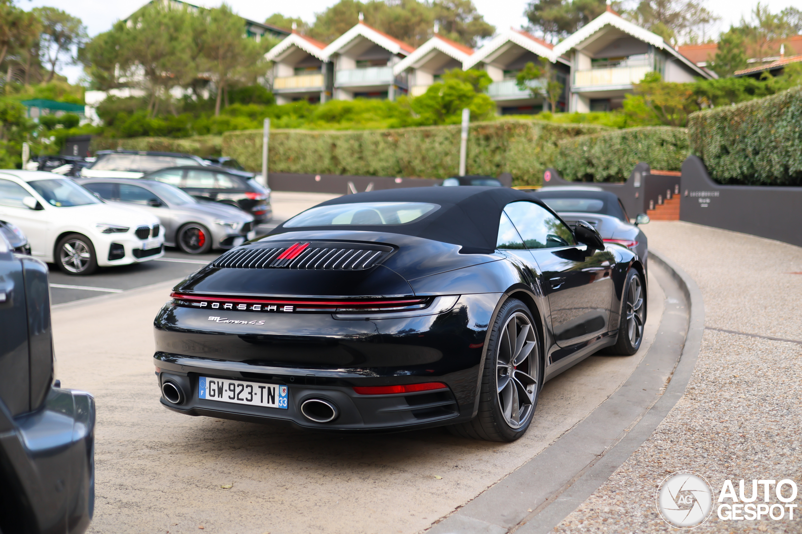 Porsche 992 Carrera 4S Cabriolet