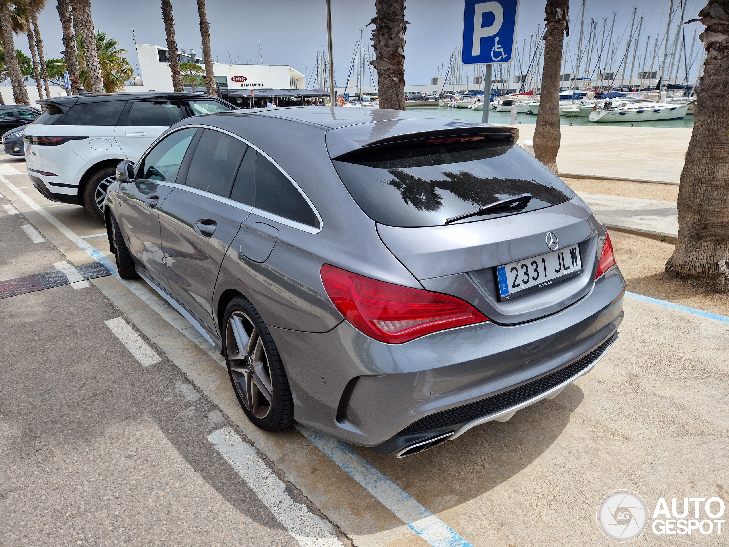 Mercedes-AMG CLA 45 Shooting Brake X117