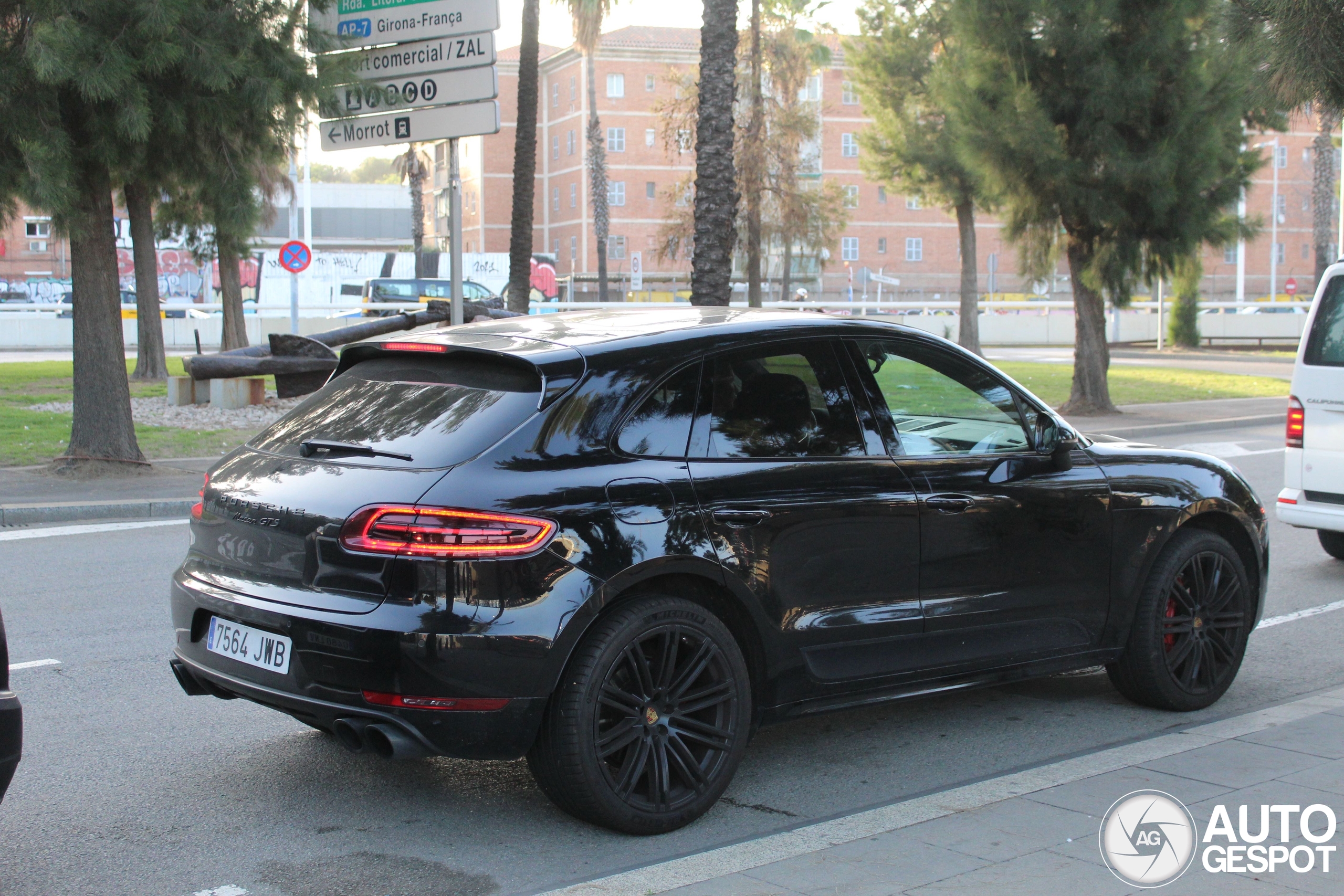 Porsche 95B Macan GTS