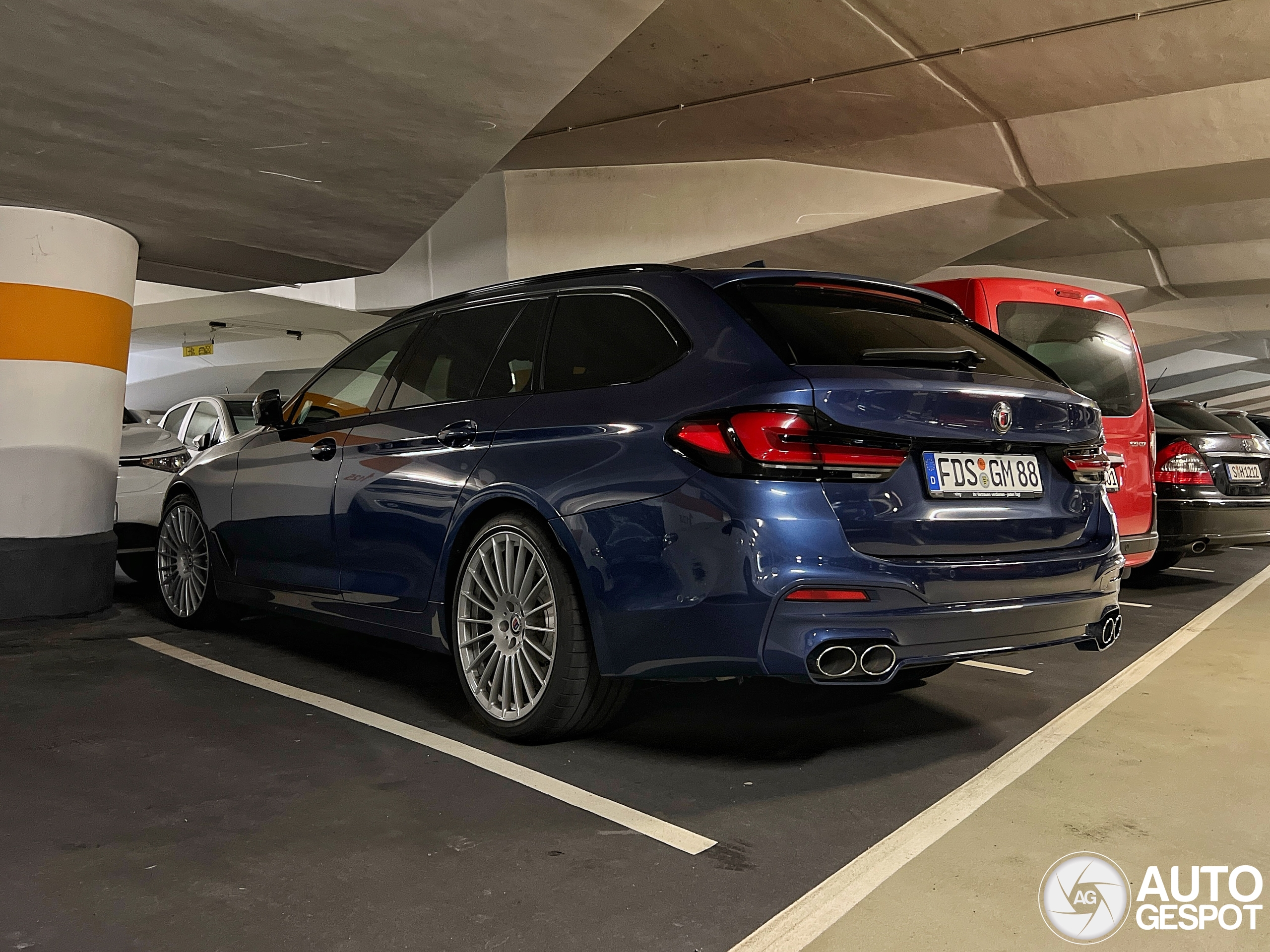 Alpina B5 BiTurbo Touring 2017