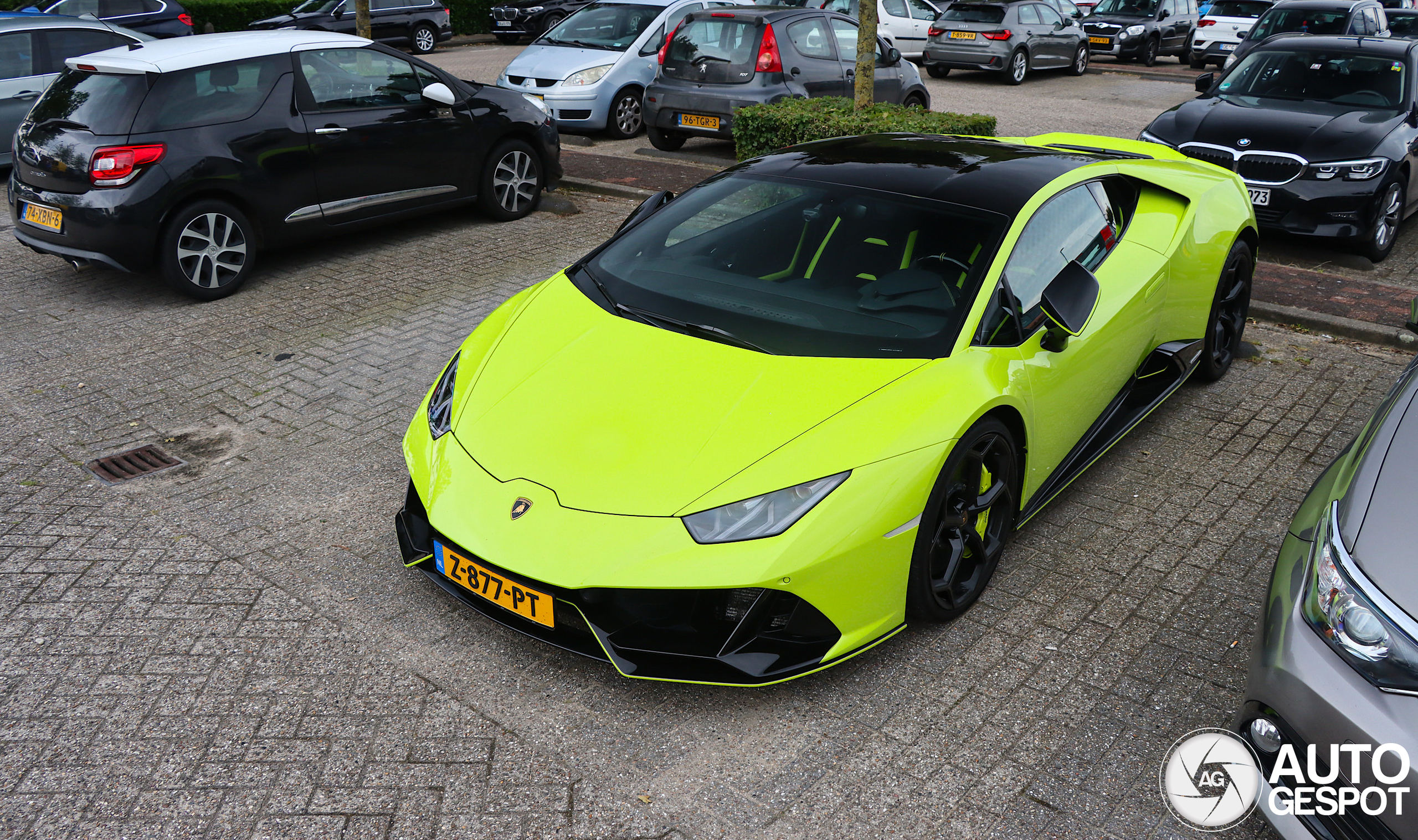 Lamborghini Huracán LP640-4 EVO