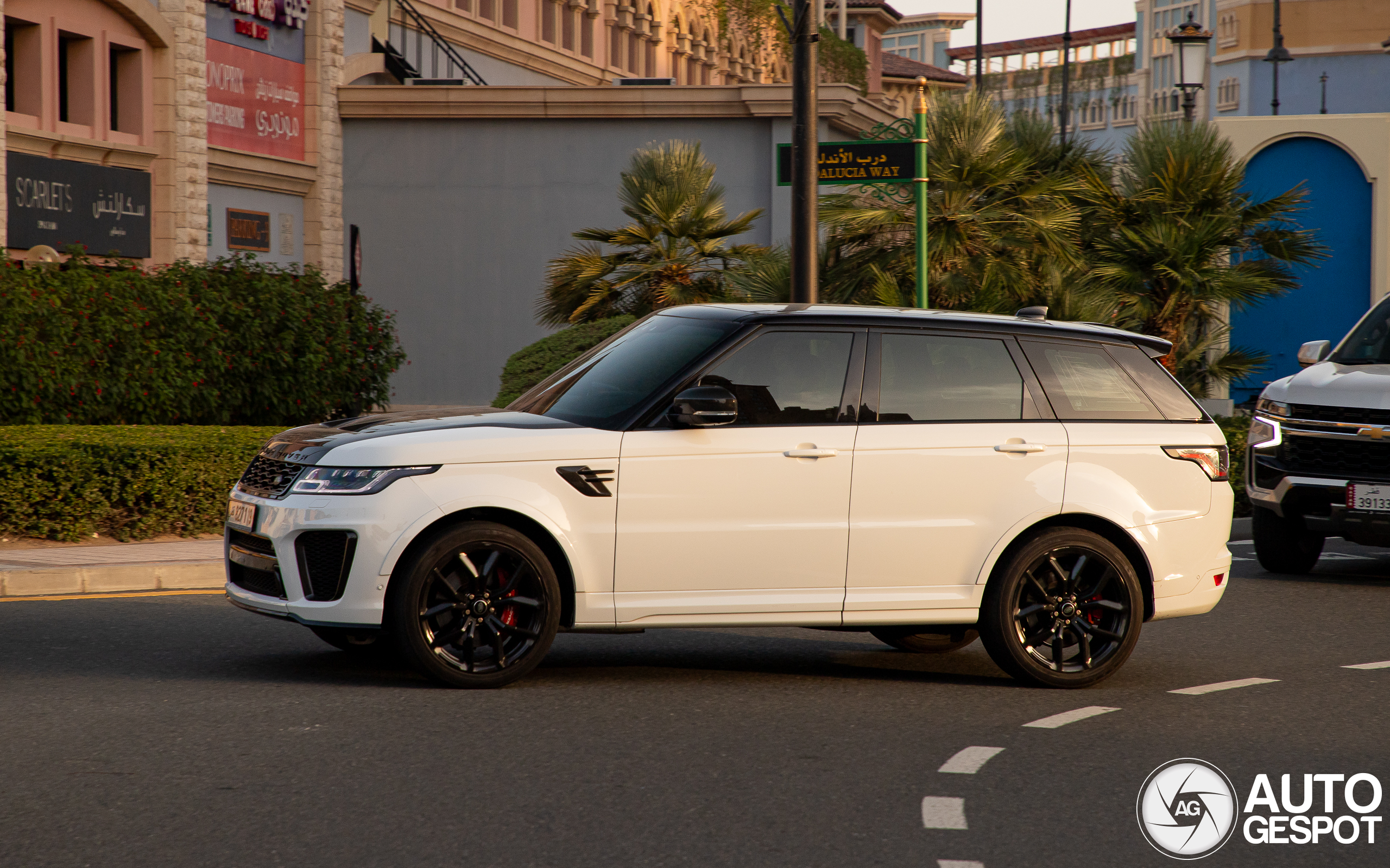 Land Rover Range Rover Sport SVR 2018 Carbon Edition