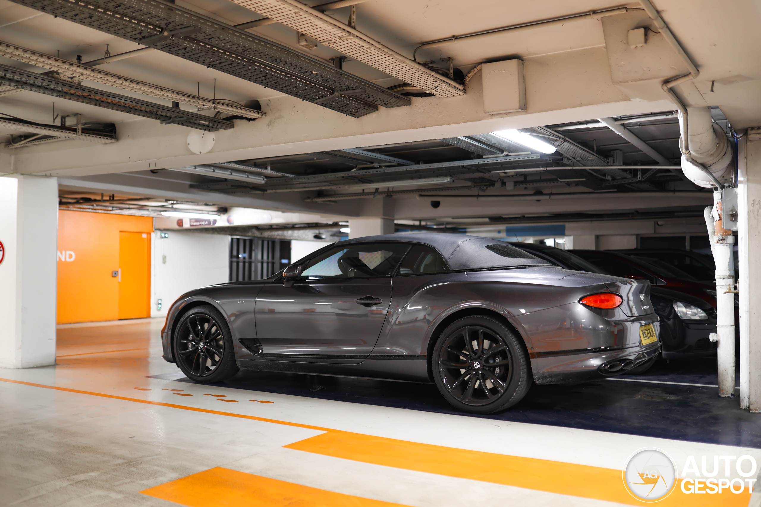 Bentley Continental GTC V8 2020