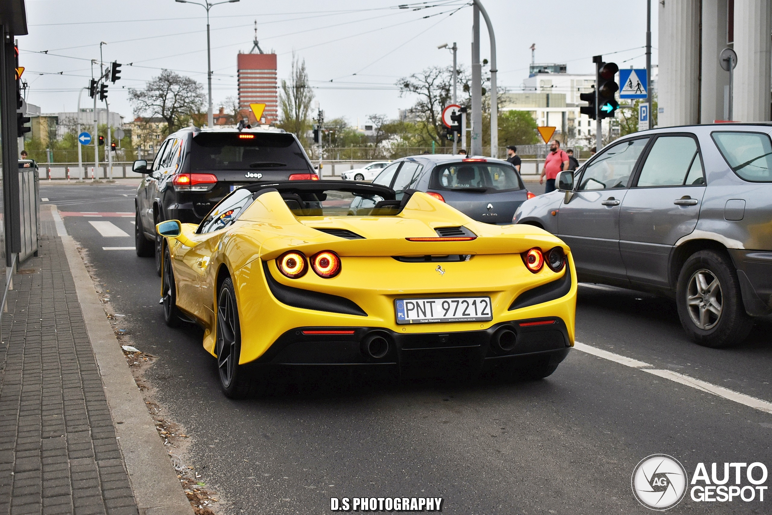 Ferrari F8 Spider