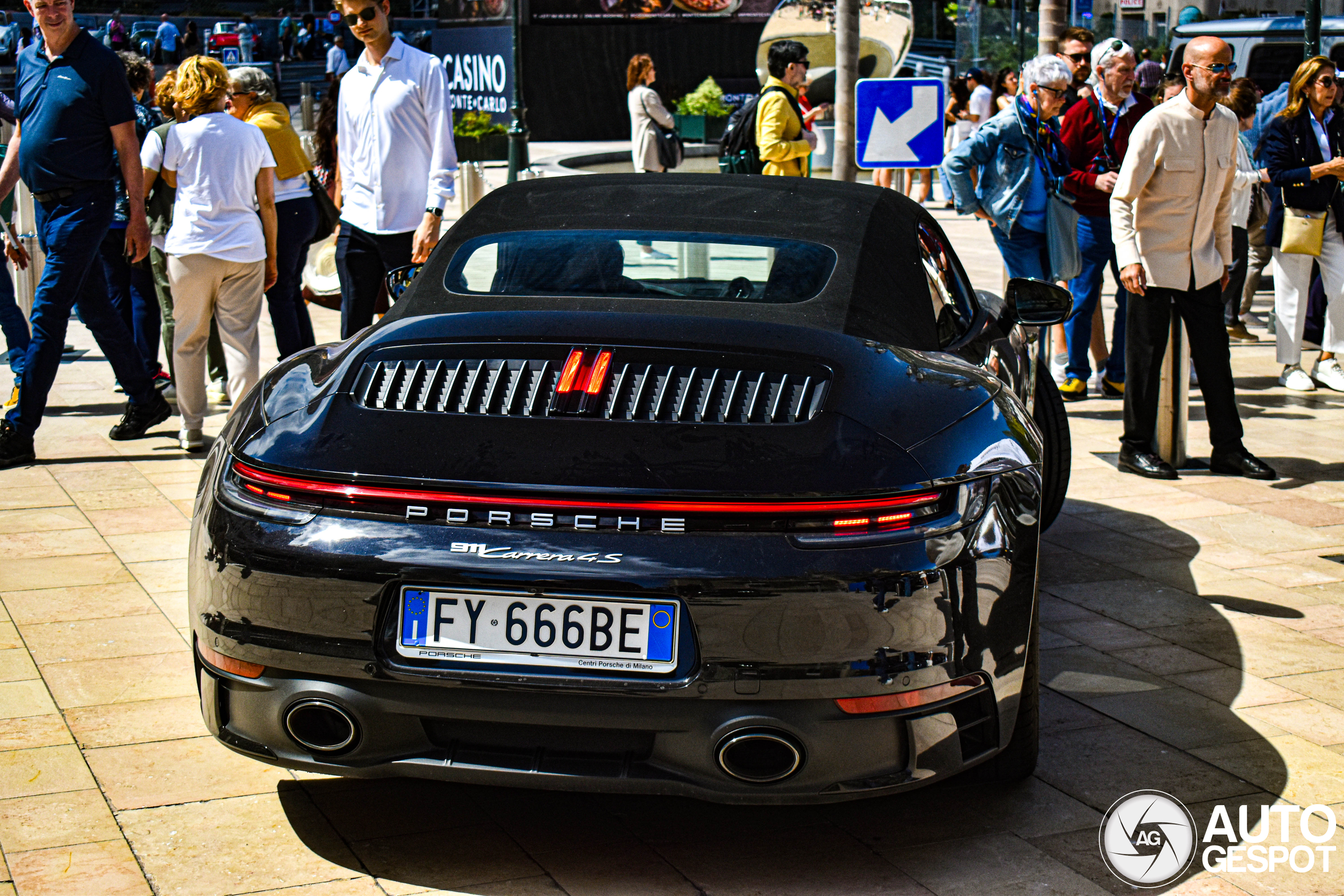 Porsche 992 Carrera 4S Cabriolet