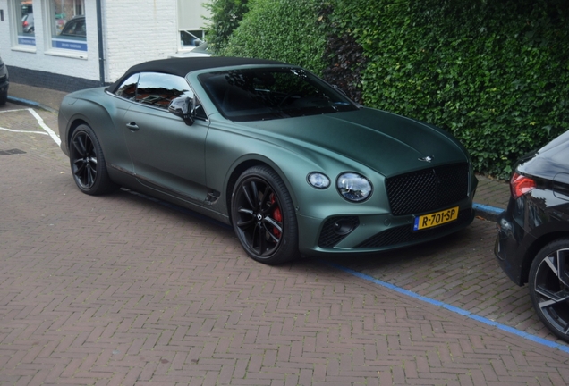 Bentley Continental GTC V8 2020