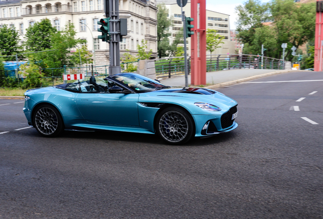 Aston Martin DBS 770 Ultimate Volante