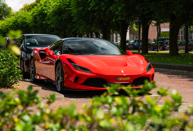 Ferrari F8 Tributo