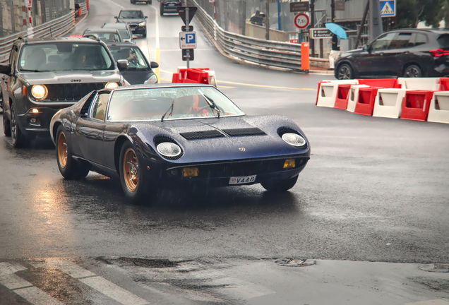 Lamborghini Miura P400