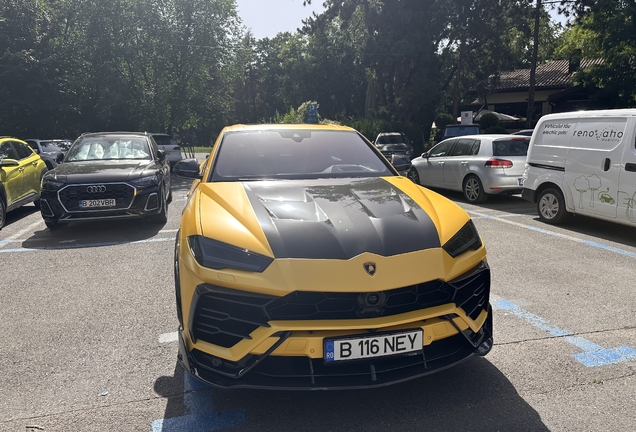 Lamborghini Urus Mansory