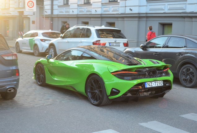 McLaren 750S