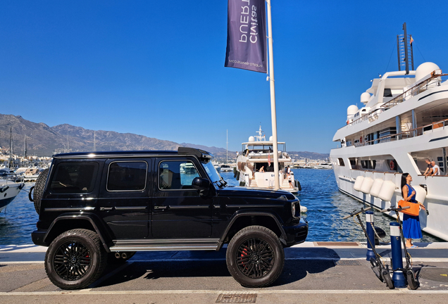 Mercedes-AMG G 63 4x4² W463