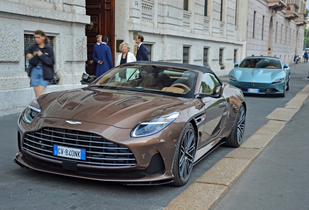 Aston Martin DB12 Volante