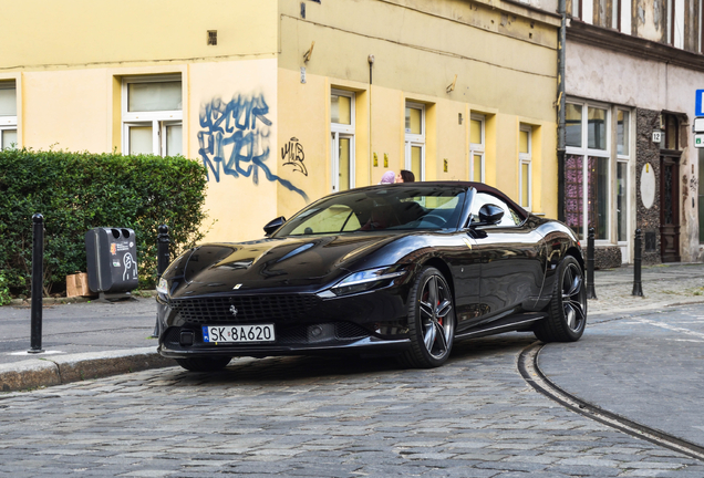 Ferrari Roma Spider