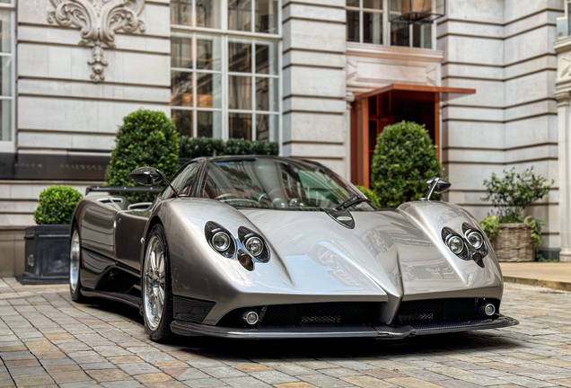 Pagani Zonda C12-F