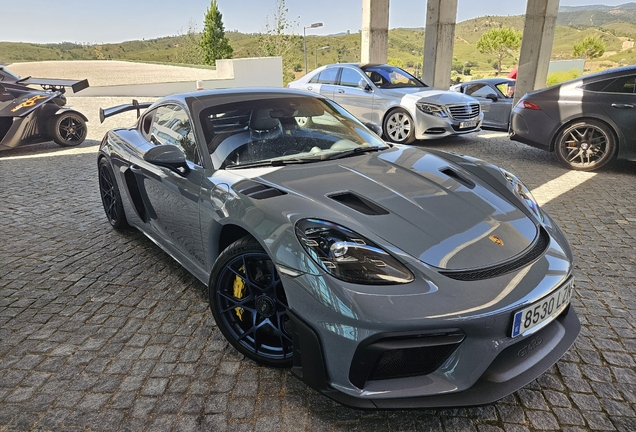 Porsche 718 Cayman GT4 RS