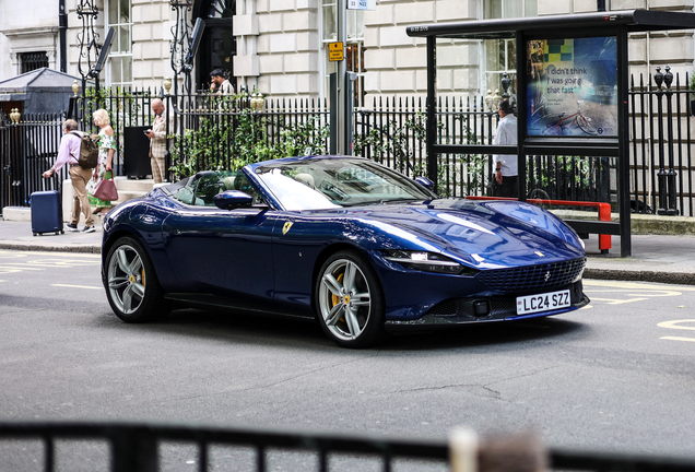 Ferrari Roma Spider