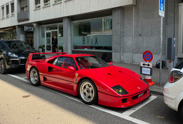 Ferrari F40