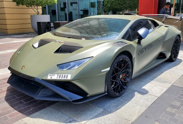 Lamborghini Huracán LP640-2 STO