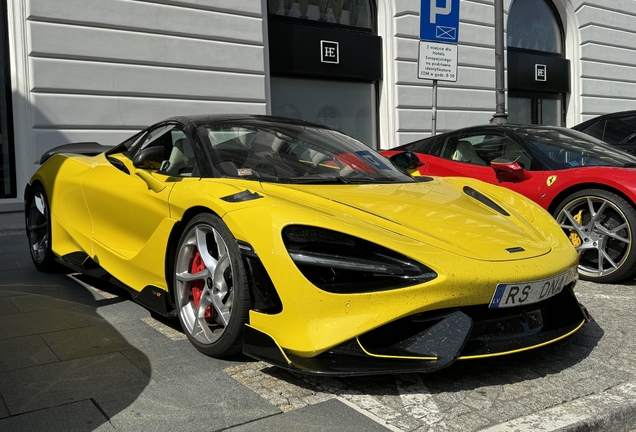 McLaren 765LT Spider