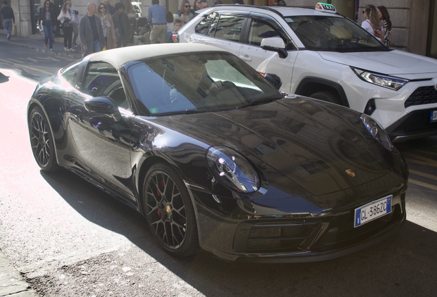 Porsche 992 Targa 4 GTS